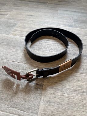 Stone Mountain 100% Leather NWT Black Belt with Silver Tone Buckle XL